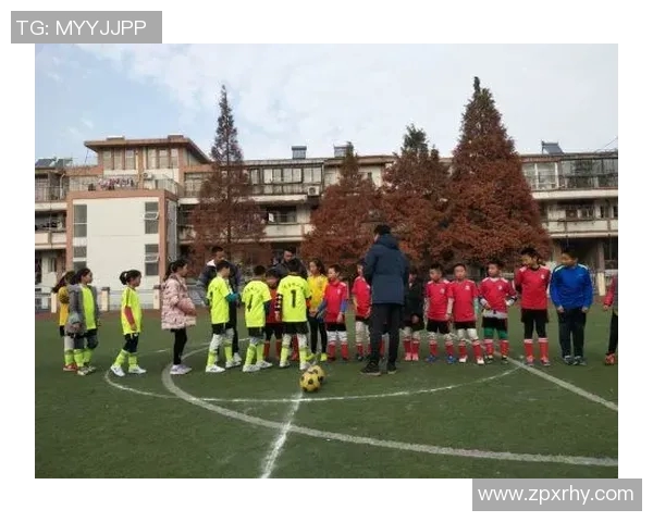 当篮球巨星跨界追逐绿茵梦想演绎激情与技艺的双重碰撞